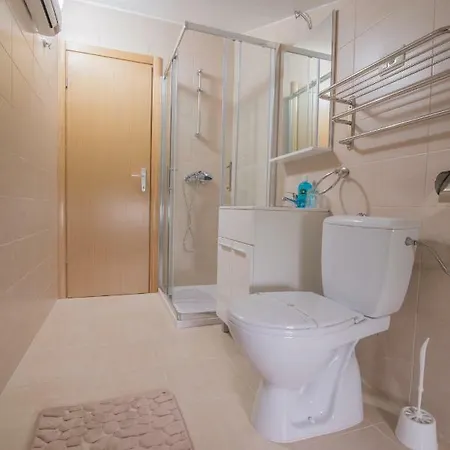 Middle Istra Apartament *