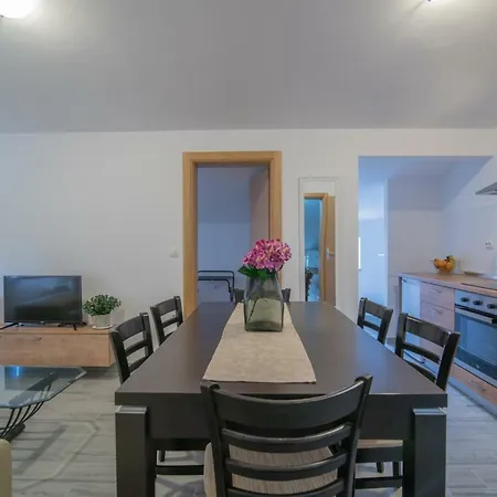Middle Istra Pazin