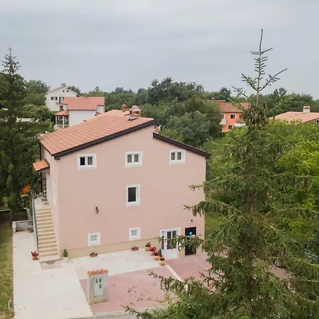 Apartament Middle Istra *