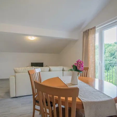 Middle Istra Apartament *